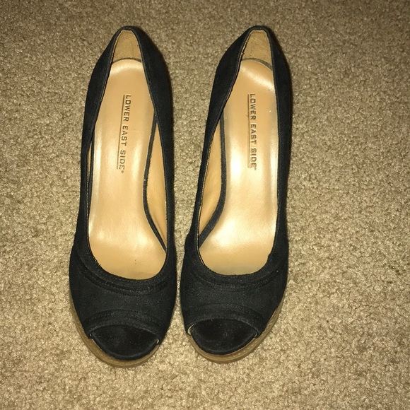 LOWER EAST SIDE Shoes - Black peep toe wedges